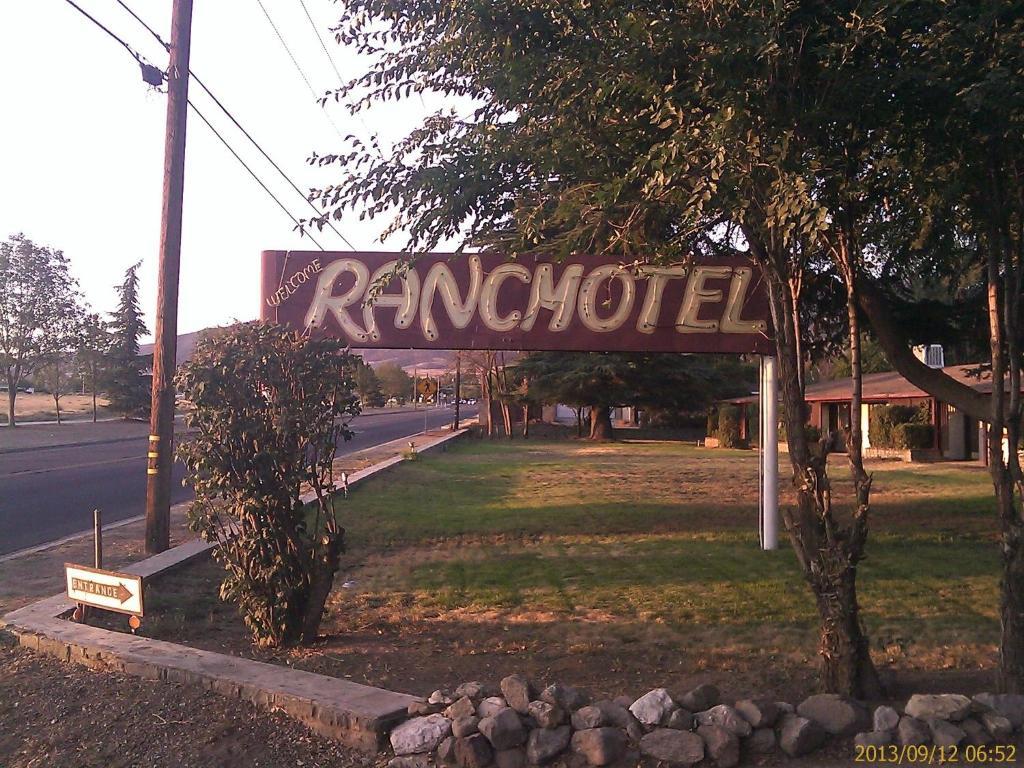 Ranch Motel Tehachapi Exteriér fotografie