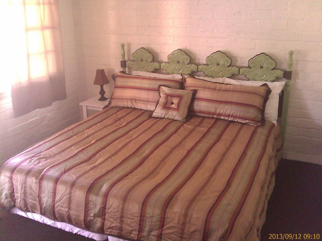 Ranch Motel Tehachapi Pokoj fotografie