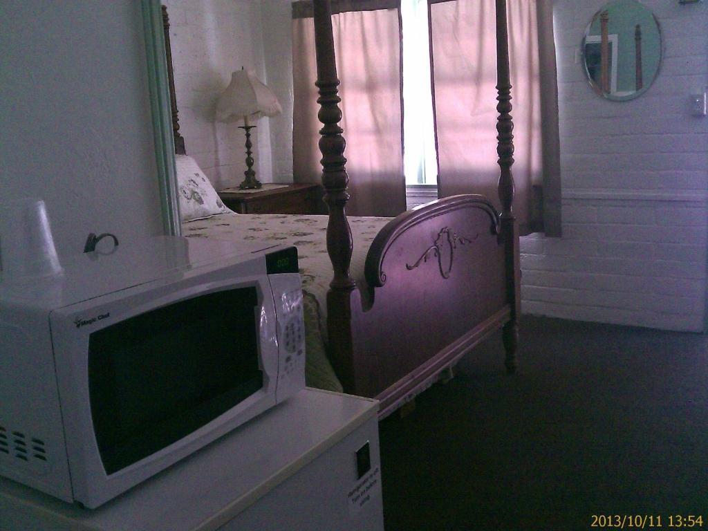 Ranch Motel Tehachapi Pokoj fotografie